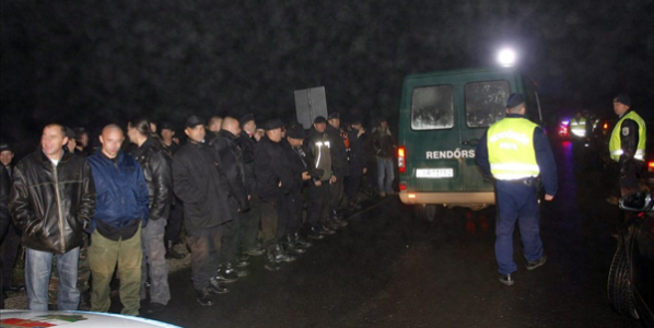 Romák és a Jobbik szimpatizánsai csaptak össze Sajóbábonyban