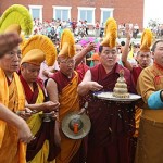 A Rinpocse szertartásokat vezet a kalmük fővárosban, Elisztában 1